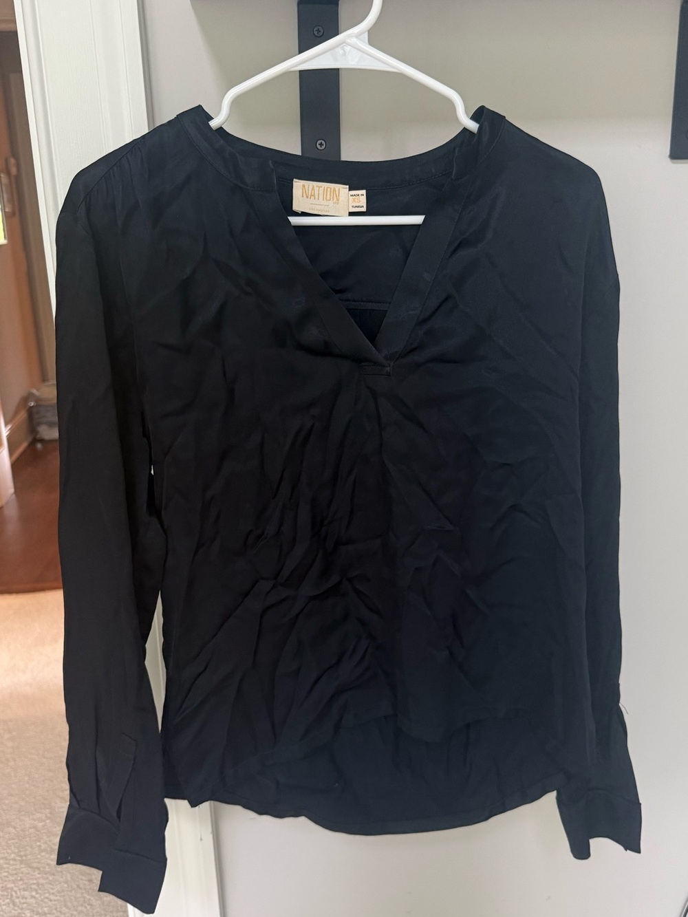 Nation LTD Black V-Neck Long Sleeve Blouse